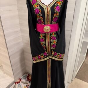Alternative view of Black/fuschia floral kaftan