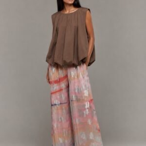 Detailed mesh pants