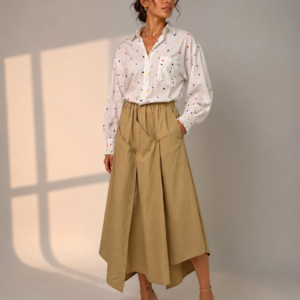 Beige buttons skirt